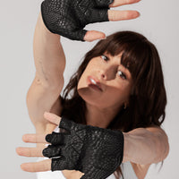 Luxe Mesh Training Gloves - Black Dot