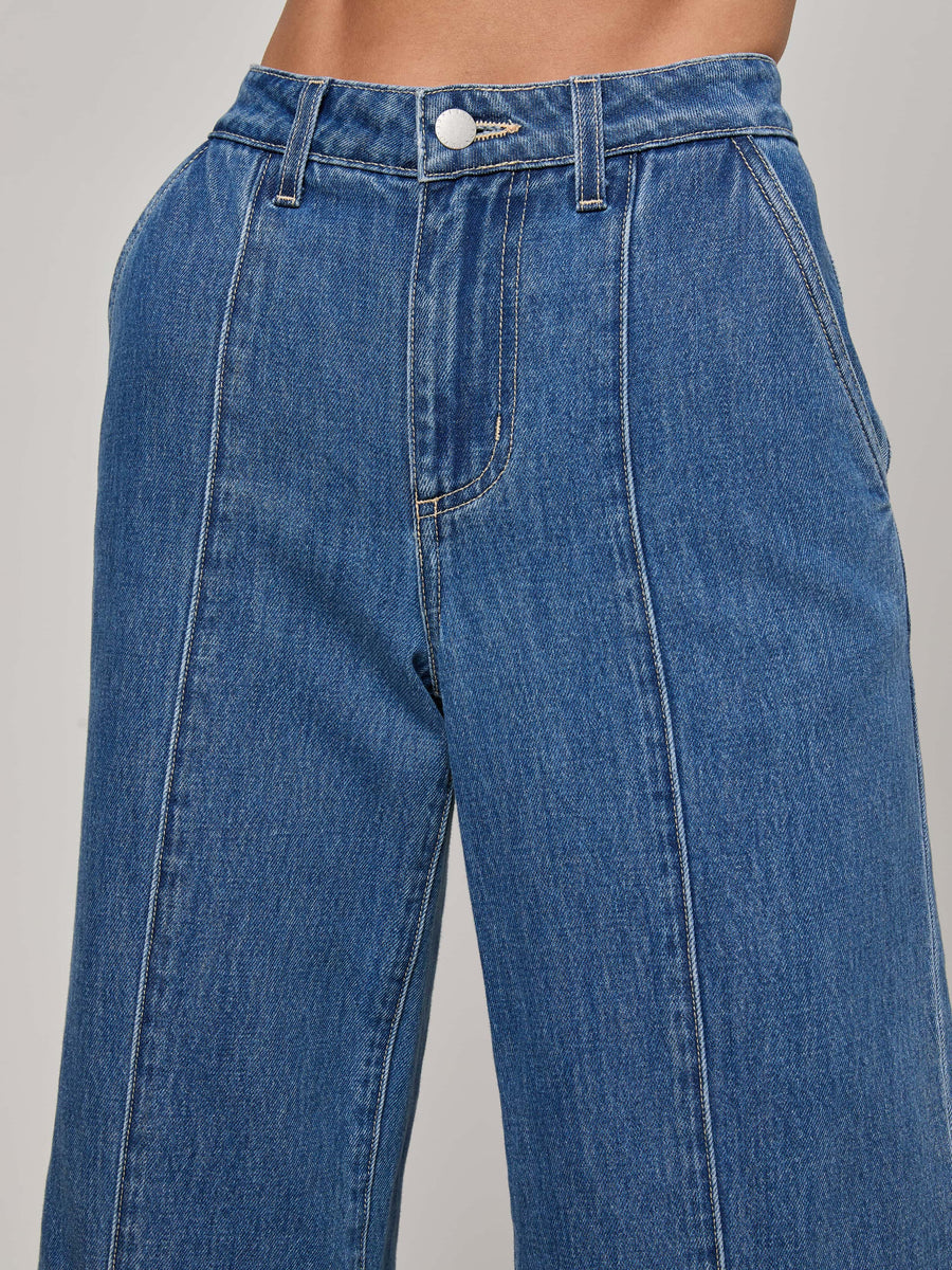 Zara Barrel-Leg Jean